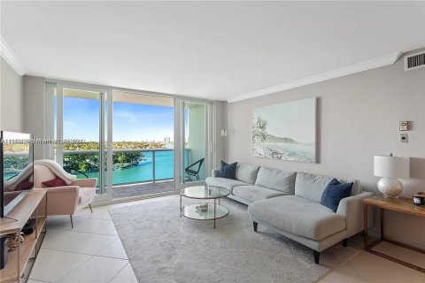 Copropriété à vendre à Miami Beach, Floride: 2 chambres, 123.19 m2 № 1332612 - photo 2