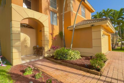 Villa ou maison à vendre à Miramar, Floride: 4 chambres, 243.22 m2 № 1059958 - photo 17