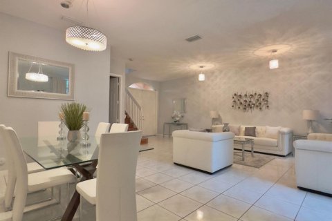 Casa en venta en Miramar, Florida, 4 dormitorios, 243.22 m2 № 1059958 - foto 11