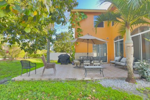 Casa en venta en Miramar, Florida, 4 dormitorios, 243.22 m2 № 1059958 - foto 1