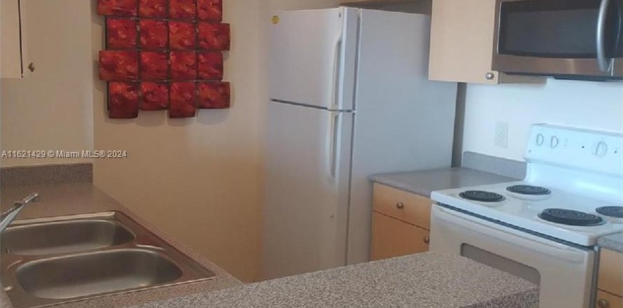 Condo in Hollywood, Florida, 1 bedroom  № 1242312