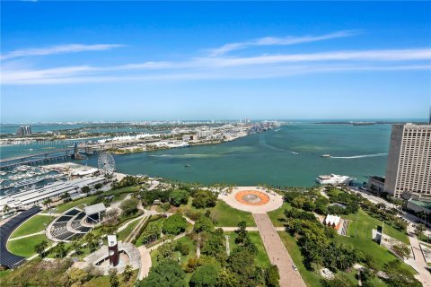 Condominio en venta en Miami, Florida, 2 dormitorios, 122.82 m2 № 1242360 - foto 26