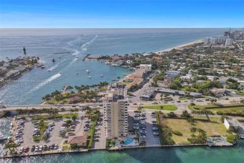 Copropriété à vendre à Pompano Beach, Floride: 2 chambres, 92.9 m2 № 1067939 - photo 3