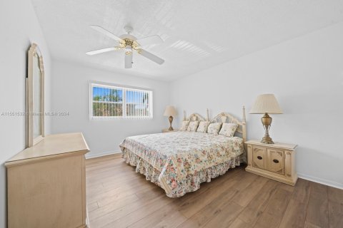 Condo in Boynton Beach, Florida, 2 bedrooms  № 1067998 - photo 10