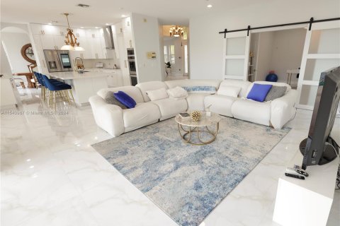 Villa ou maison à vendre à Miramar, Floride: 5 chambres, 325.25 m2 № 1058417 - photo 19