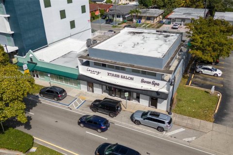 Commercial property in Miami, Florida № 1073145 - photo 26