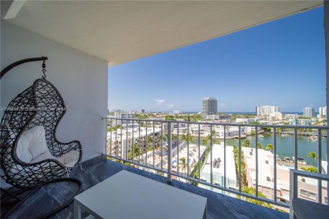 Copropriété à vendre à Miami Beach, Floride: 1 chambre, 90.12 m2 № 1272647 - photo 1