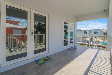 Casa en venta en Big Pine Key, Florida, 3 dormitorios, 106.84 m2 № 1272746 - foto 13