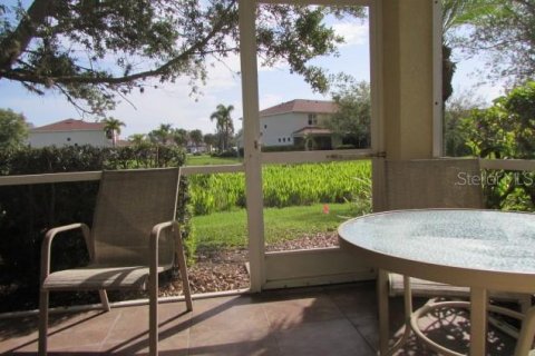Townhouse in North Port, Florida 3 bedrooms, 148.64 sq.m. № 1064671 - photo 9