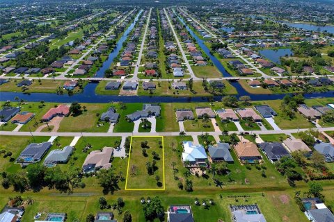 Terreno en venta en Rotonda, Florida № 1064670 - foto 7