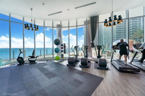 Condominio en venta en Hollywood, Florida, 1 dormitorio, 78.13 m2 № 1222141 - foto 15