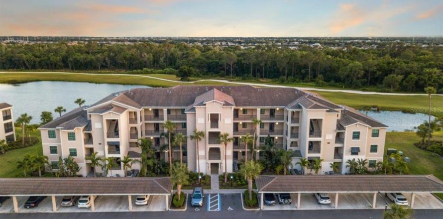 Condominio en Lakewood Ranch, Florida, 2 dormitorios  № 1402135