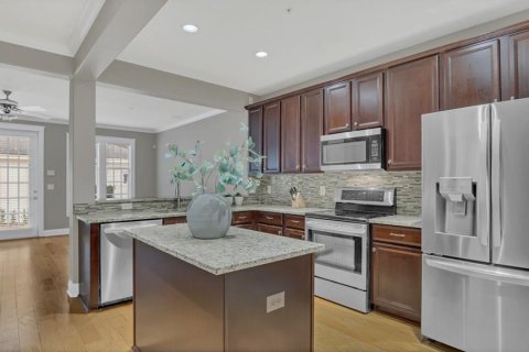 Adosado en venta en Orlando, Florida, 3 dormitorios, 206.34 m2 № 1361703 - foto 9