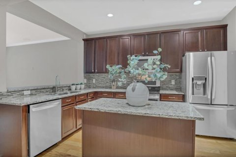 Adosado en venta en Orlando, Florida, 3 dormitorios, 206.34 m2 № 1361703 - foto 8