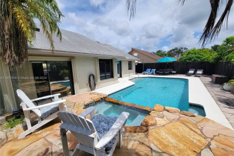 Villa ou maison à vendre à Lauderhill, Floride: 4 chambres, 176.79 m2 № 1359053 - photo 3