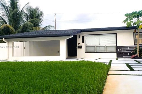 House in Miramar, Florida 3 bedrooms, 123.37 sq.m. № 1372891 - photo 3