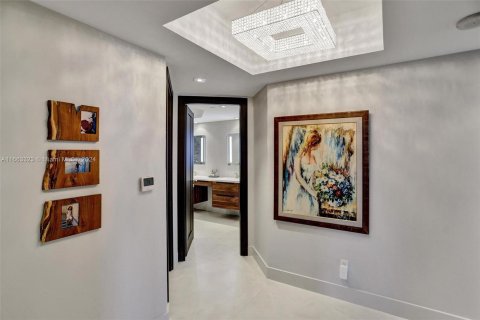 Condo in Aventura, Florida, 5 bedrooms  № 1372851 - photo 30