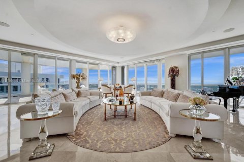 Condo in Aventura, Florida, 6 bedrooms  № 1306241 - photo 2