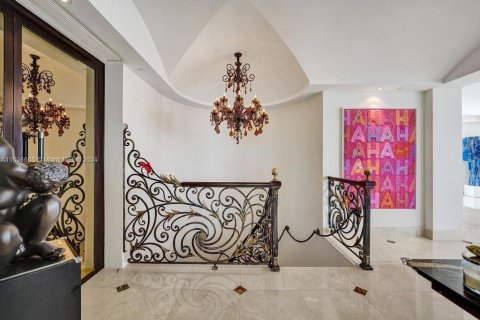 Condo in Aventura, Florida, 6 bedrooms  № 1306241 - photo 3