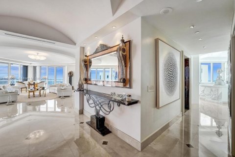 Condo in Aventura, Florida, 6 bedrooms  № 1306241 - photo 5