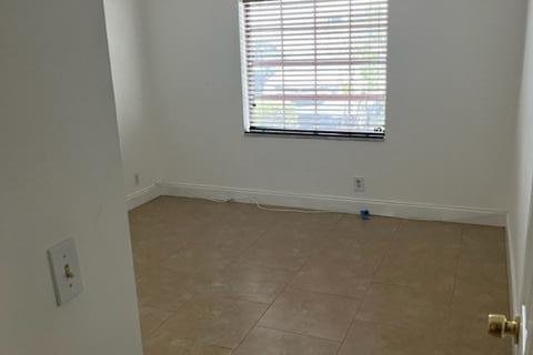 Copropriété à louer à Fort Lauderdale, Floride: 2 chambres, 111.48 m2 № 1022245 - photo 4