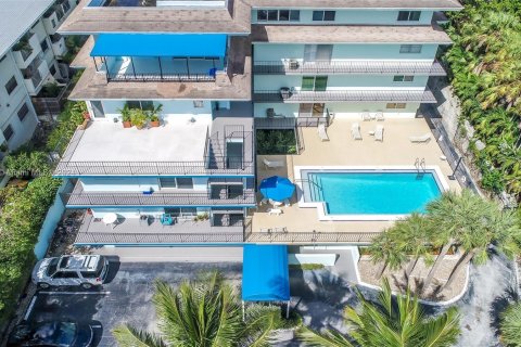 Condominio en venta en Miami, Florida, 1 dormitorio, 54.35 m2 № 1428404 - foto 13