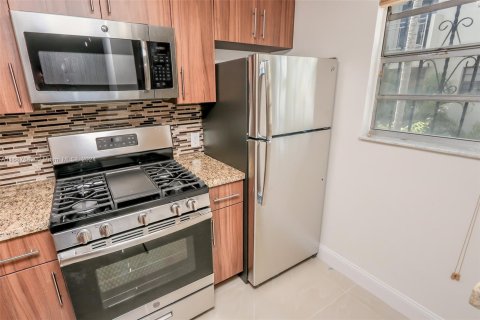 Condominio en venta en Miami, Florida, 1 dormitorio, 54.35 m2 № 1428404 - foto 22