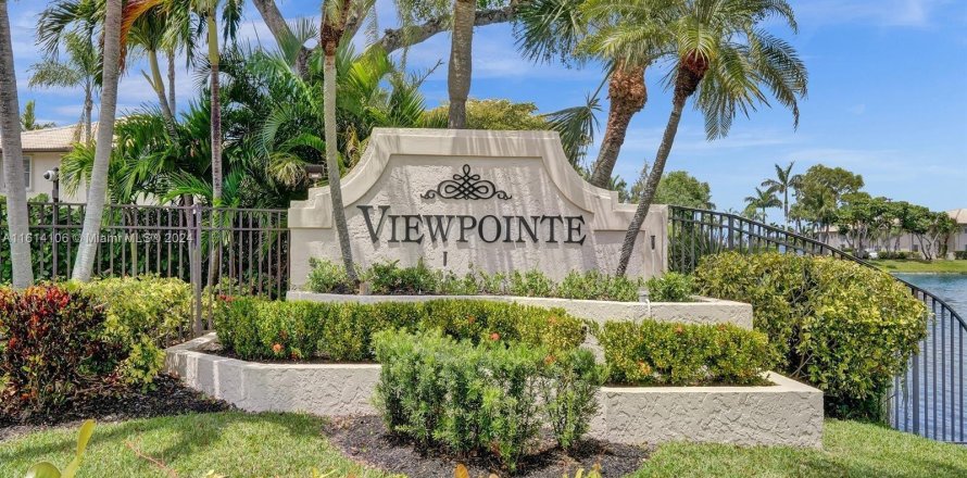 Condo in Margate, Florida, 2 bedrooms  № 1235838