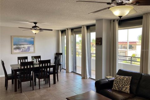 Condominio en venta en Flagler Beach, Florida, 2 dormitorios, 112.88 m2 № 1393911 - foto 10