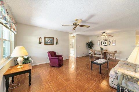 Casa en venta en Ocala, Florida, 2 dormitorios, 127.18 m2 № 1342889 - foto 10