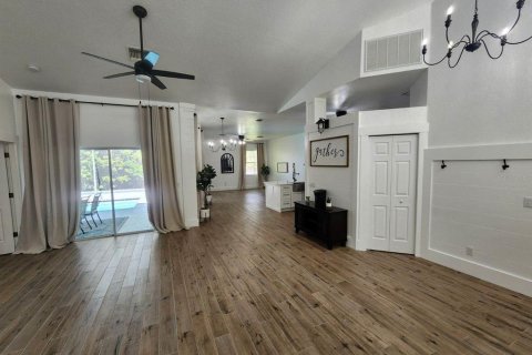 Villa ou maison à vendre à Dunnellon, Floride: 3 chambres, 184.5 m2 № 1342849 - photo 4