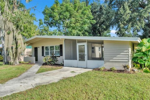 House in Winter Haven, Florida 3 bedrooms, 88.26 sq.m. № 1342850 - photo 10