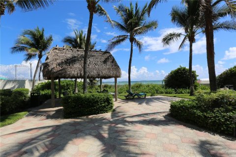 Copropriété à vendre à Hollywood, Floride: 2 chambres, 109.25 m2 № 1070190 - photo 28