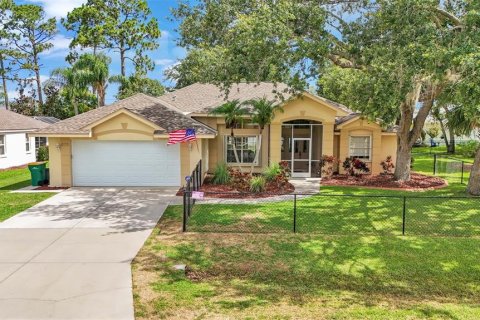 House in Port Charlotte, Florida 3 bedrooms, 186.73 sq.m. № 1256991 - photo 4