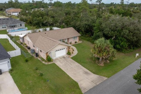 House in Ocala, Florida 3 bedrooms, 170.75 sq.m. № 1399743 - photo 27