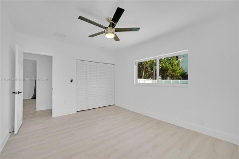 Casa en venta en Hollywood, Florida, 4 dormitorios, 158.31 m2 № 1331900 - foto 17