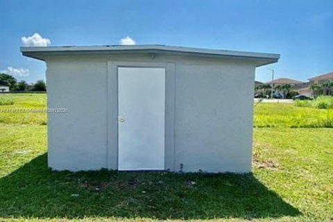 Casa en venta en Miami, Florida, 3 dormitorios, 124.49 m2 № 1329813 - foto 17