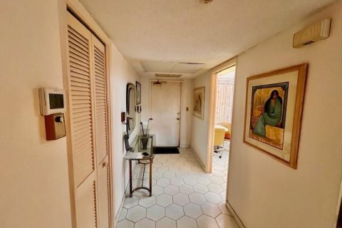 Copropriété à vendre à Pompano Beach, Floride: 2 chambres, 106.84 m2 № 1031841 - photo 3