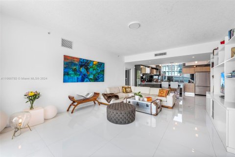 Copropriété à vendre à Miami Beach, Floride: 2 chambres, 140.56 m2 № 1380591 - photo 8