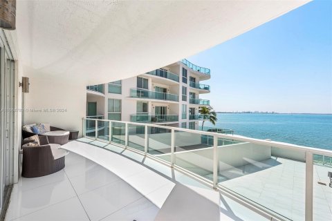 Condominio en venta en Miami Beach, Florida, 2 dormitorios, 140.56 m2 № 1380591 - foto 12