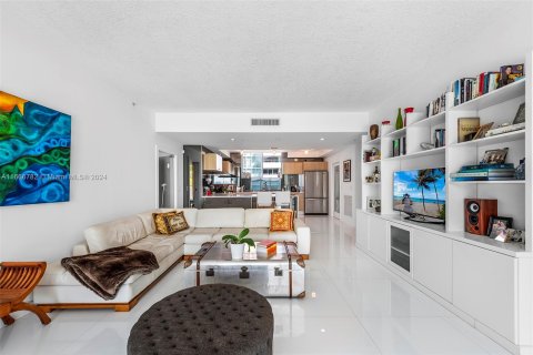 Copropriété à vendre à Miami Beach, Floride: 2 chambres, 140.56 m2 № 1380591 - photo 2