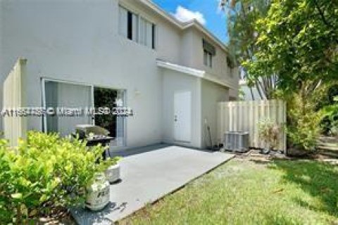 Casa en venta en Deerfield Beach, Florida, 3 dormitorios, 128.76 m2 № 1377601 - foto 3