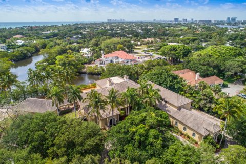 Villa ou maison à vendre à North Palm Beach, Floride: 7 chambres, 1083.05 m2 № 1047690 - photo 30