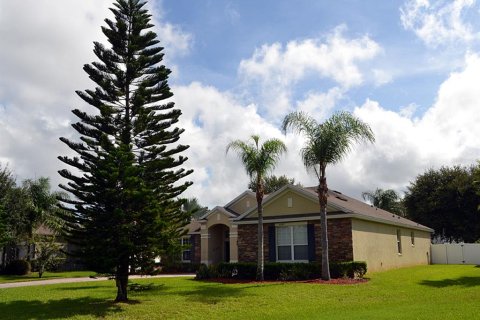 Casa en venta en Edgewood, Florida, 4 dormitorios, 234.02 m2 № 1343782 - foto 2