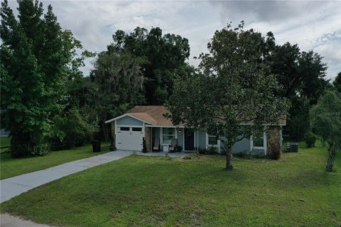 House in Land O' Lakes, Florida 4 bedrooms, 121.52 sq.m. № 1380972 - photo 28