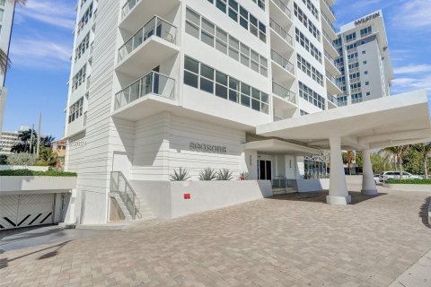 Condo in Fort Lauderdale, Florida, 1 bedroom  № 1070068 - photo 4