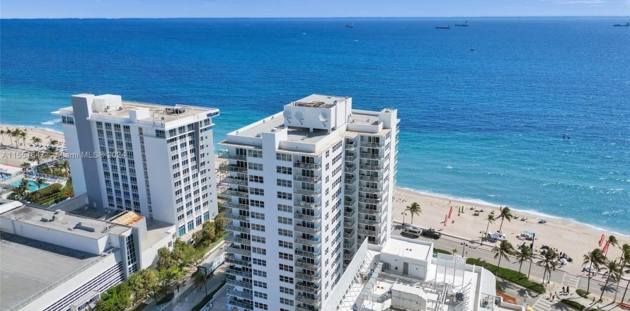 Condo in Fort Lauderdale, Florida, 1 bedroom  № 1070068