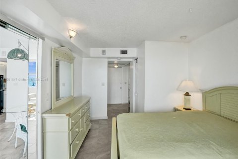 Condo in Fort Lauderdale, Florida, 1 bedroom  № 1070068 - photo 30