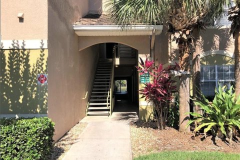 Condo in Orlando, Florida, 3 bedrooms  № 1298026 - photo 1