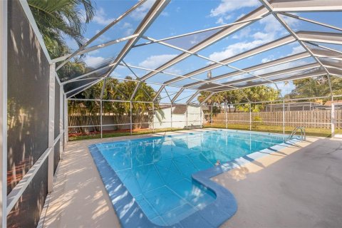 Villa ou maison à vendre à Merrit Island, Floride: 4 chambres, 168.52 m2 № 1192227 - photo 20